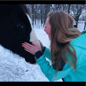 Meet your Posher, Tessa